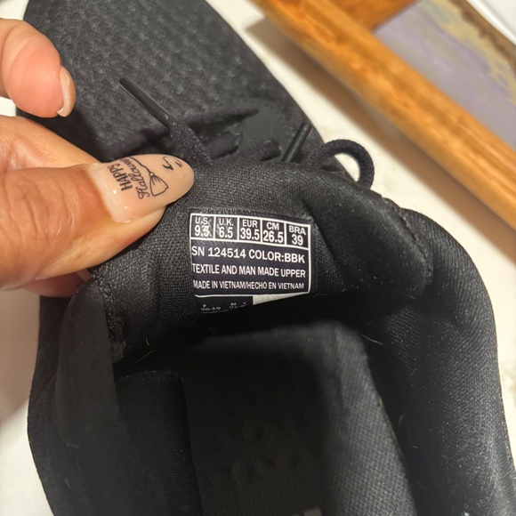 Skechers Womens Performance Go Walk 4 Shoes Training Running Size 9.5 Black - Picture 9 of 10